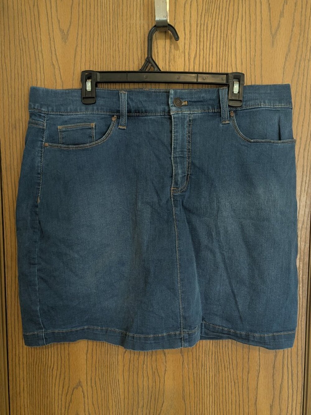 Croft & Barrow Denim Blue Jean Skirt/Skort-Women's 16